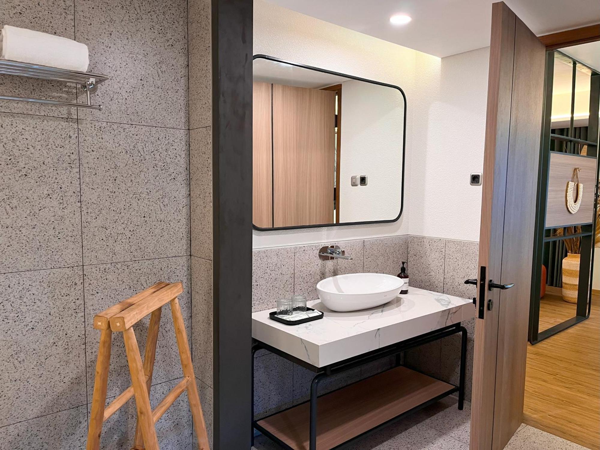 Luminor Hotel Legian Seminyak - Bali Zewnętrze zdjęcie