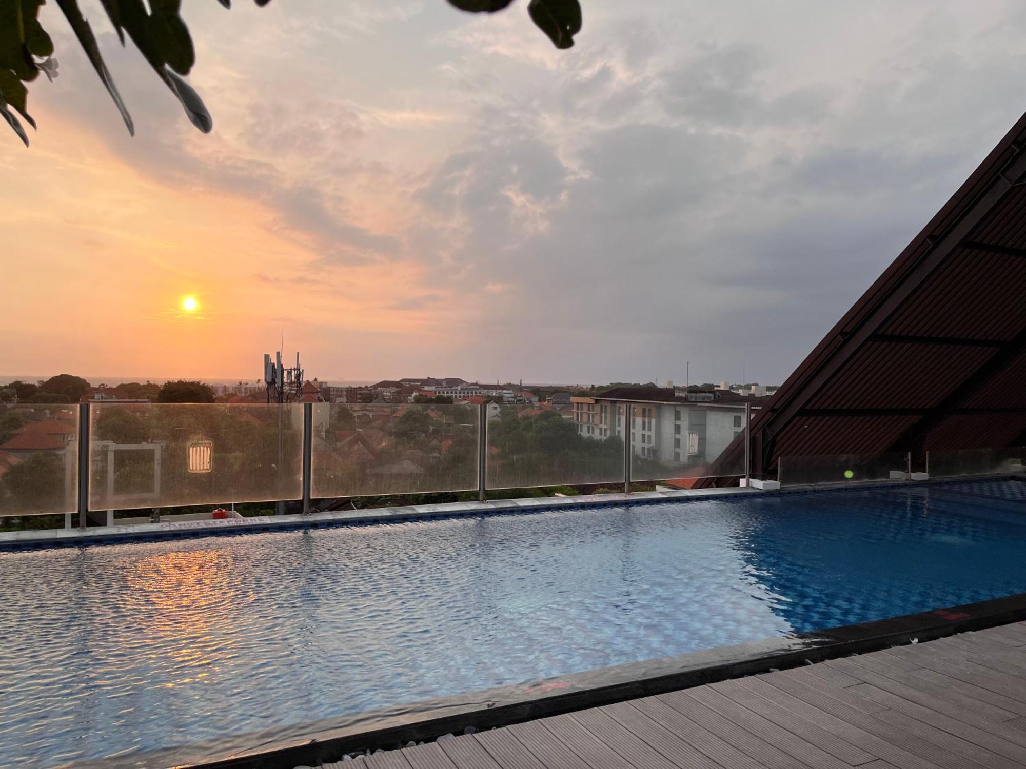 Luminor Hotel Legian Seminyak - Bali Zewnętrze zdjęcie